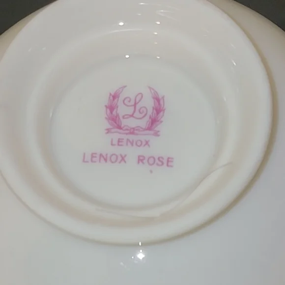 1930s REAR LENOX ROSE 20 PIECES Dinnerware Set WITH PURPLE LENOX STAMPED REAR - Picture 7 of 14